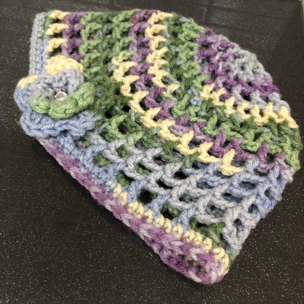 Hand crocheted child’s toque